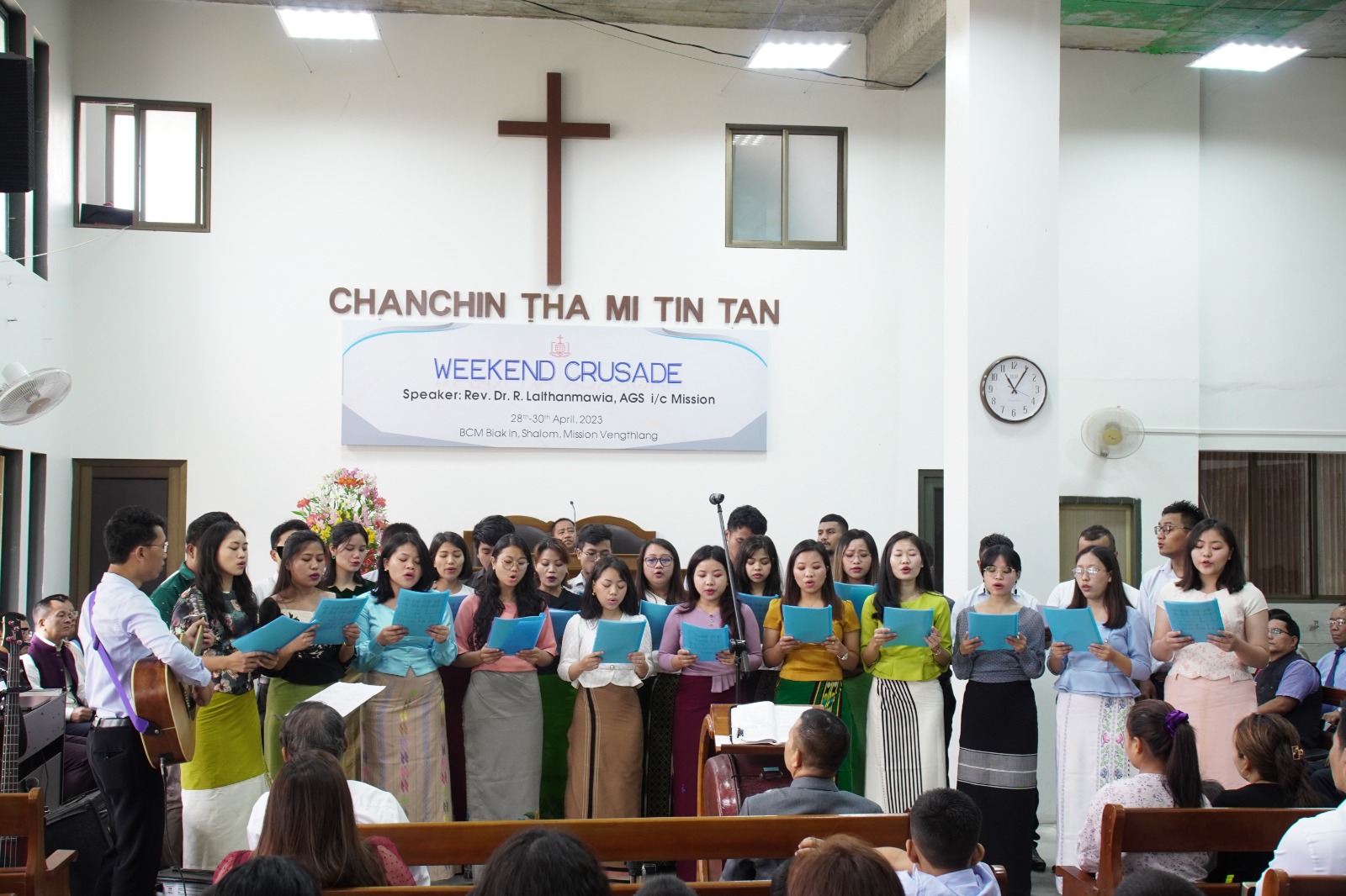 AGS Mission hovin, BCM Shalom, Aizawl-ah Weekend Crusade  neih a ni.