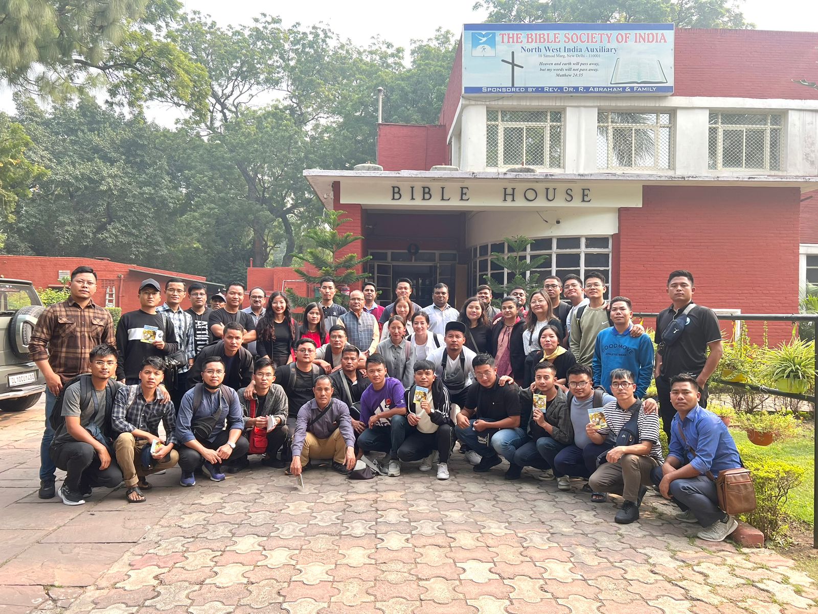 AICS zirlai ten Field Education hun an hmang mek.