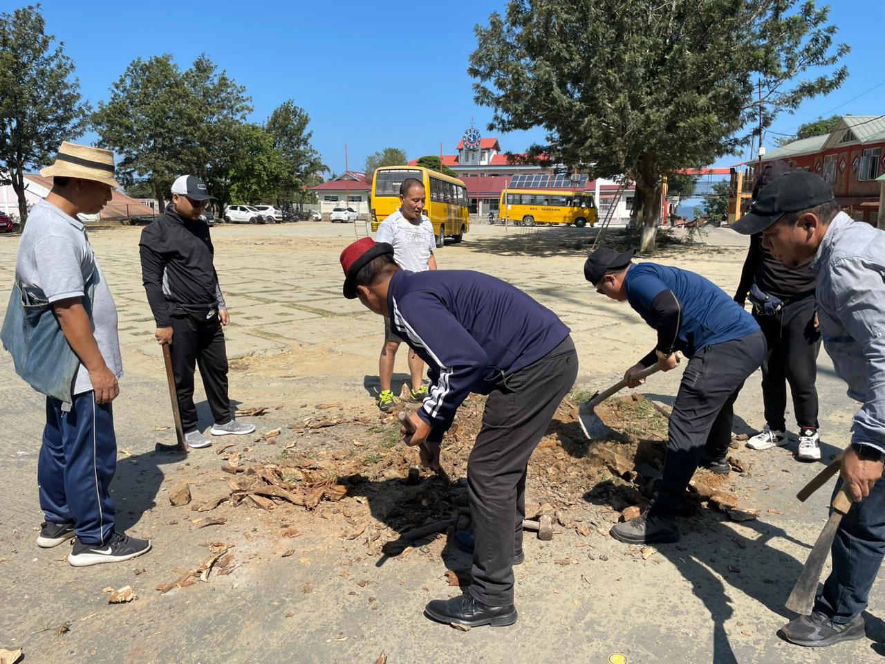 Headquarters Office thawktu ten faina Hnatlang an nei.