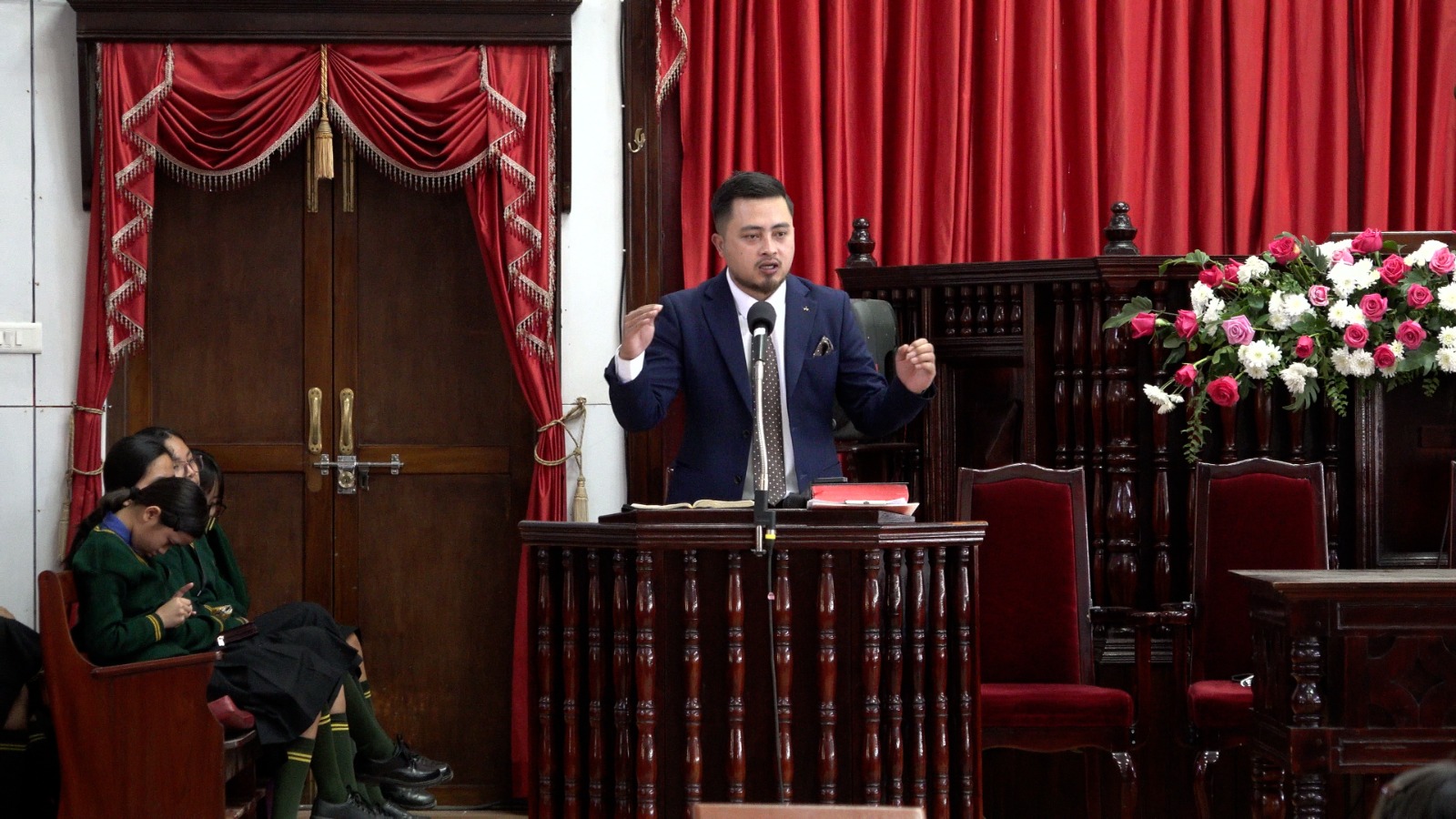Baptist English School Serkawn, Lunglei te chuan Gospel Meeting an nei.